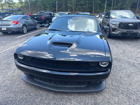 Used 2022 Dodge Challenger GT w/ Blacktop Package RWD image 2