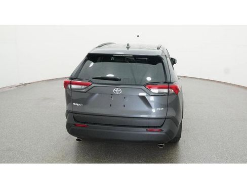 Certified 2025 Toyota RAV4 XLE image 29