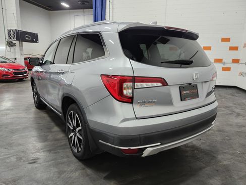 Used 2021 Honda Pilot Touring image 17