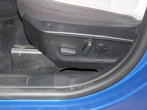 Used 2023 Ford Escape Active image 20