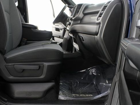 Used 2024 RAM 2500 Big Horn w/ Bed Utility Group image 19