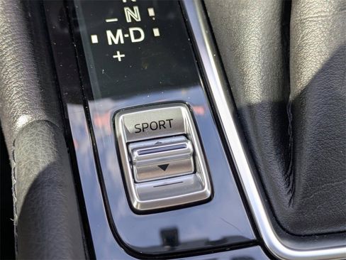 Used 2017 MAZDA MAZDA3 Sport w/ Preferred Equipment Package image 21