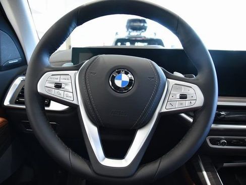 New 2026 BMW X7 xDrive40i image 13