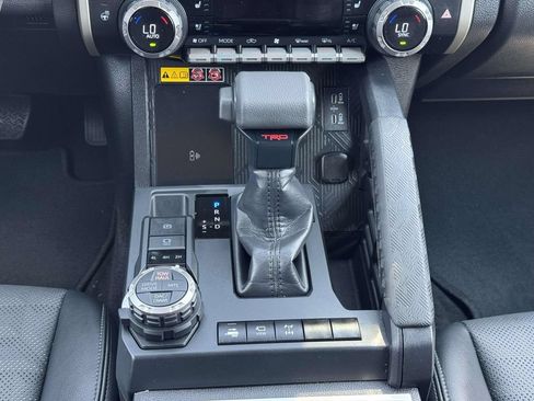 Used 2024 Toyota Tacoma TRD Off-Road w/ TRD Off Road Premium Package AWD/4WD image 6