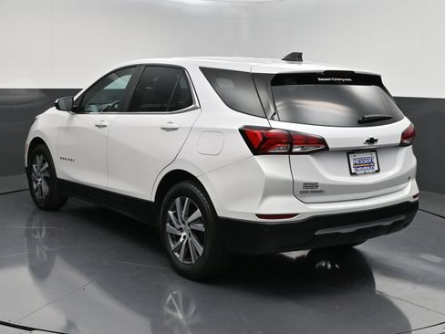 Used 2022 Chevrolet Equinox LT FWD image 5