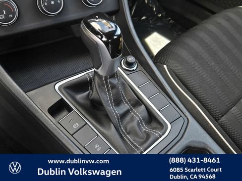 Used 2024 Volkswagen Jetta Sport FWD image 16