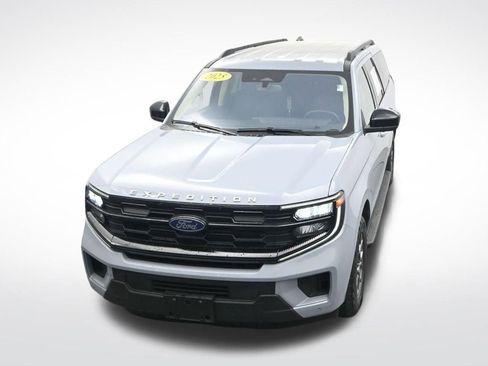 Used 2025 Ford Expedition Max Active image 24