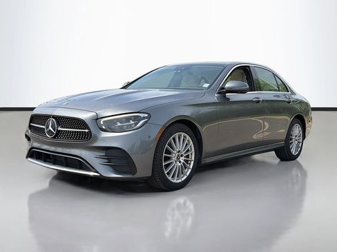 Used 2023 Mercedes-Benz E 350 4MATIC Sedan w/ Premium Package image 2