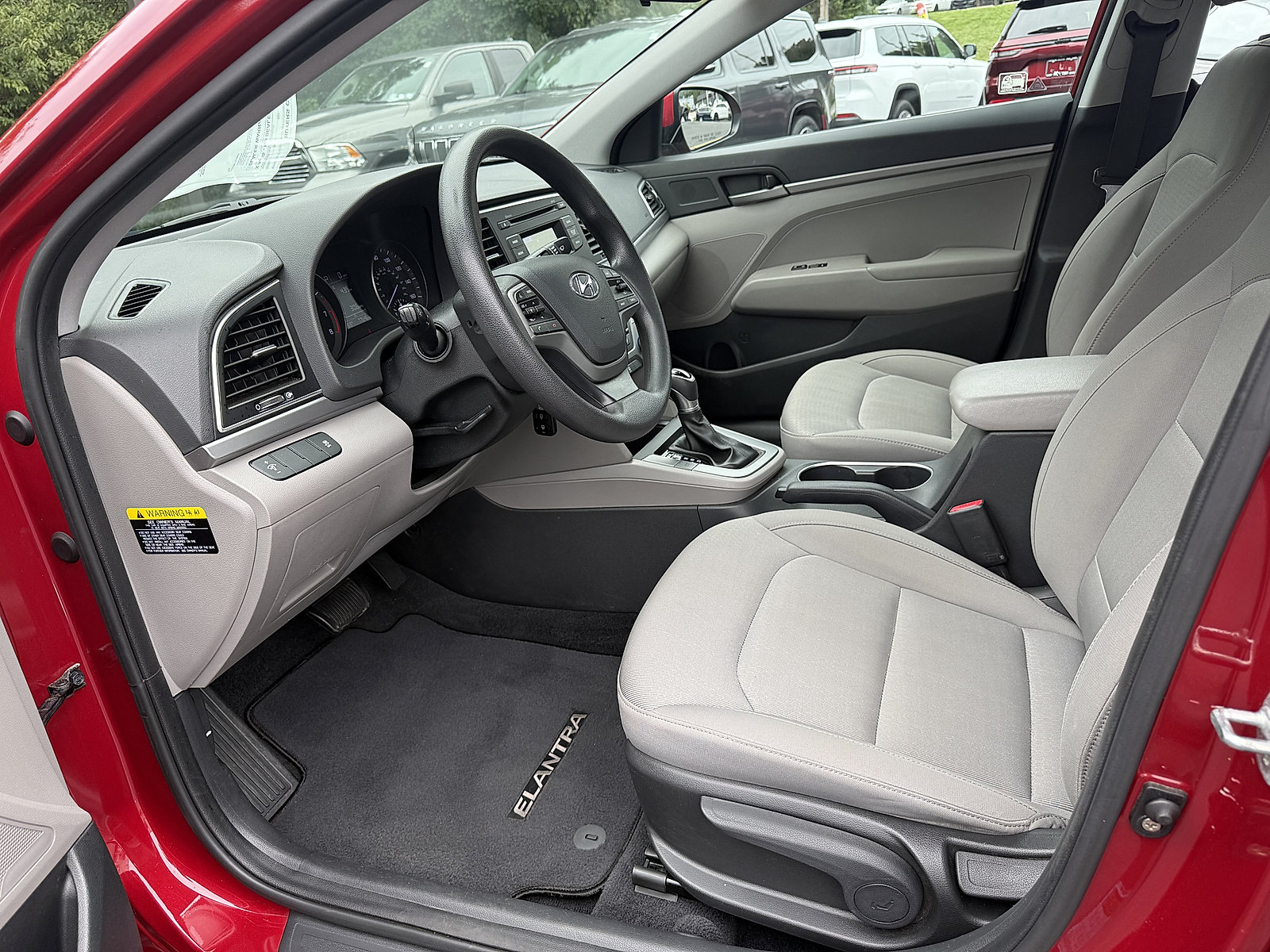 Used 2017 Hyundai Elantra SE FWD image 10