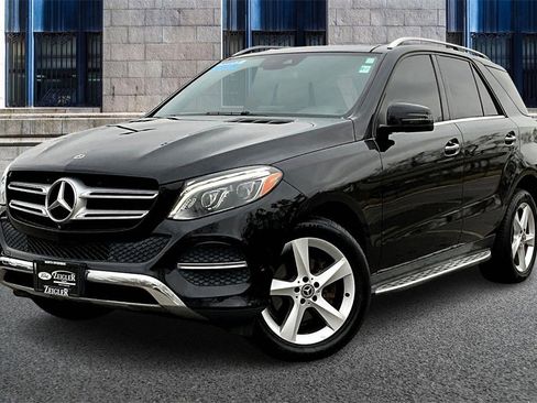 Used 2018 Mercedes-Benz GLE 350 4MATIC w/ Premium 2 Package image 2