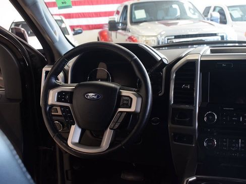 Used 2018 Ford F250 Lariat w/ Lariat Ultimate Package RWD image 33