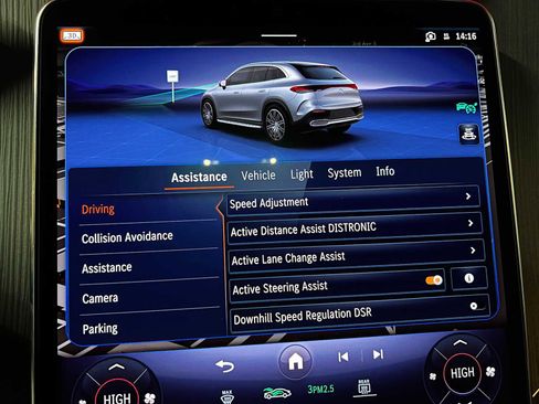 Used 2023 Mercedes-Benz EQE 500 4MATIC SUV image 36