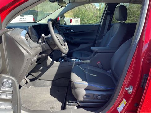 New 2026 Buick Encore GX Sport Touring w/ Comfort Package FWD image 11
