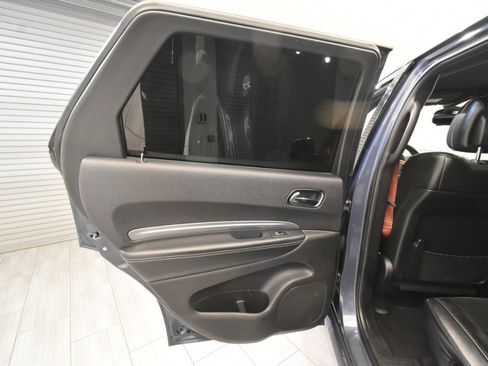 Used 2019 Dodge Durango SRT AWD/4WD image 19