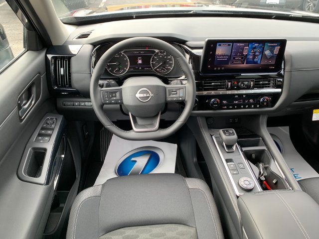 New 2026 Nissan Pathfinder SV AWD/4WD image 15