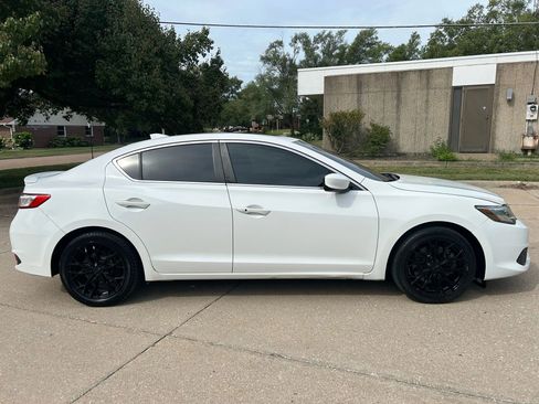 Used 2016 Acura ILX image 3