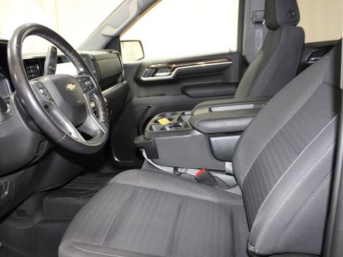 Used 2022 Chevrolet Silverado 1500 LT w/ Protection Package image 34