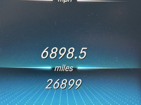 Used 2022 Mercedes-Benz GLC 300 4MATIC image 23