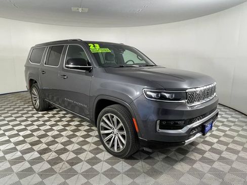 Certified 2023 Jeep Grand Wagoneer L 4WD w/ Flexible Seating Group image 16