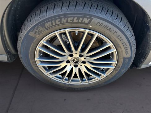 Certified 2025 Mercedes-Benz GLC 300 4MATIC image 14