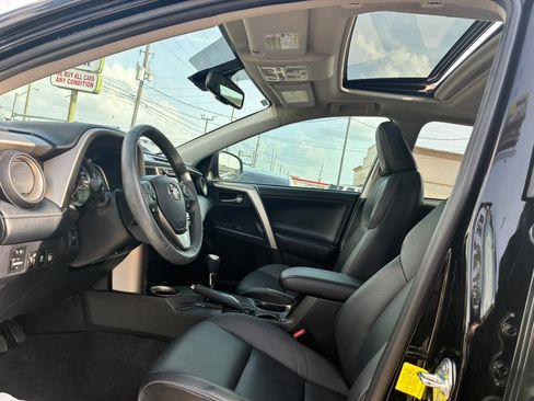 Used 2015 Toyota RAV4 Limited w/ Technology Package FWD image 5