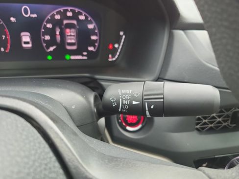 Certified 2025 Honda Accord SE image 28