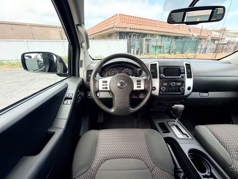 Used 2016 Nissan Frontier SV w/ SV Value Truck Package RWD image 24