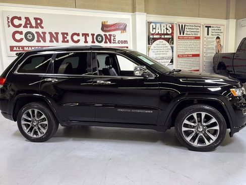 Used 2018 Jeep Grand Cherokee Overland w/ Trailer Tow Group IV RWD image 10