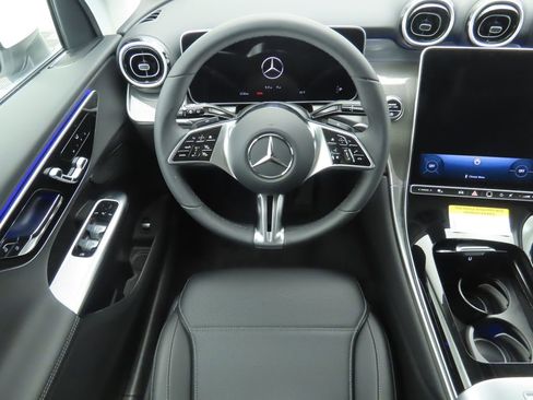 Certified 2026 Mercedes-Benz GLC 300 image 11