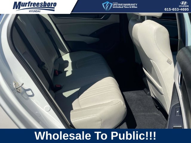 Used 2018 Honda Accord Touring image 23