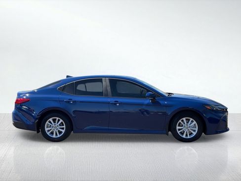 Certified 2025 Toyota Camry LE image 7