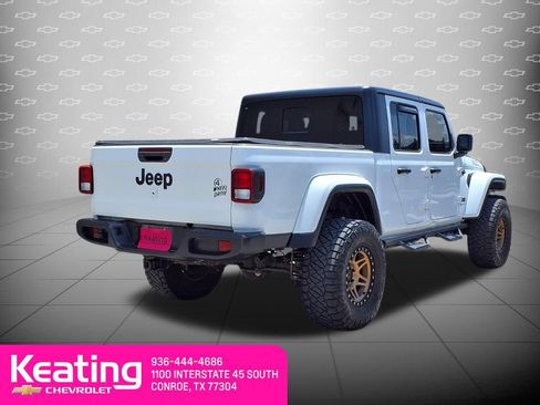 Used 2022 Jeep Gladiator Sport AWD/4WD image 7