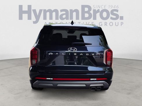 Used 2024 Hyundai Palisade SEL FWD image 4
