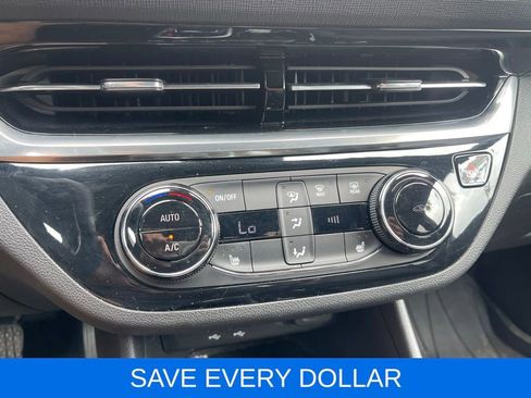 Used 2024 Buick Envista Sport Touring w/ Convenience I Package FWD image 11