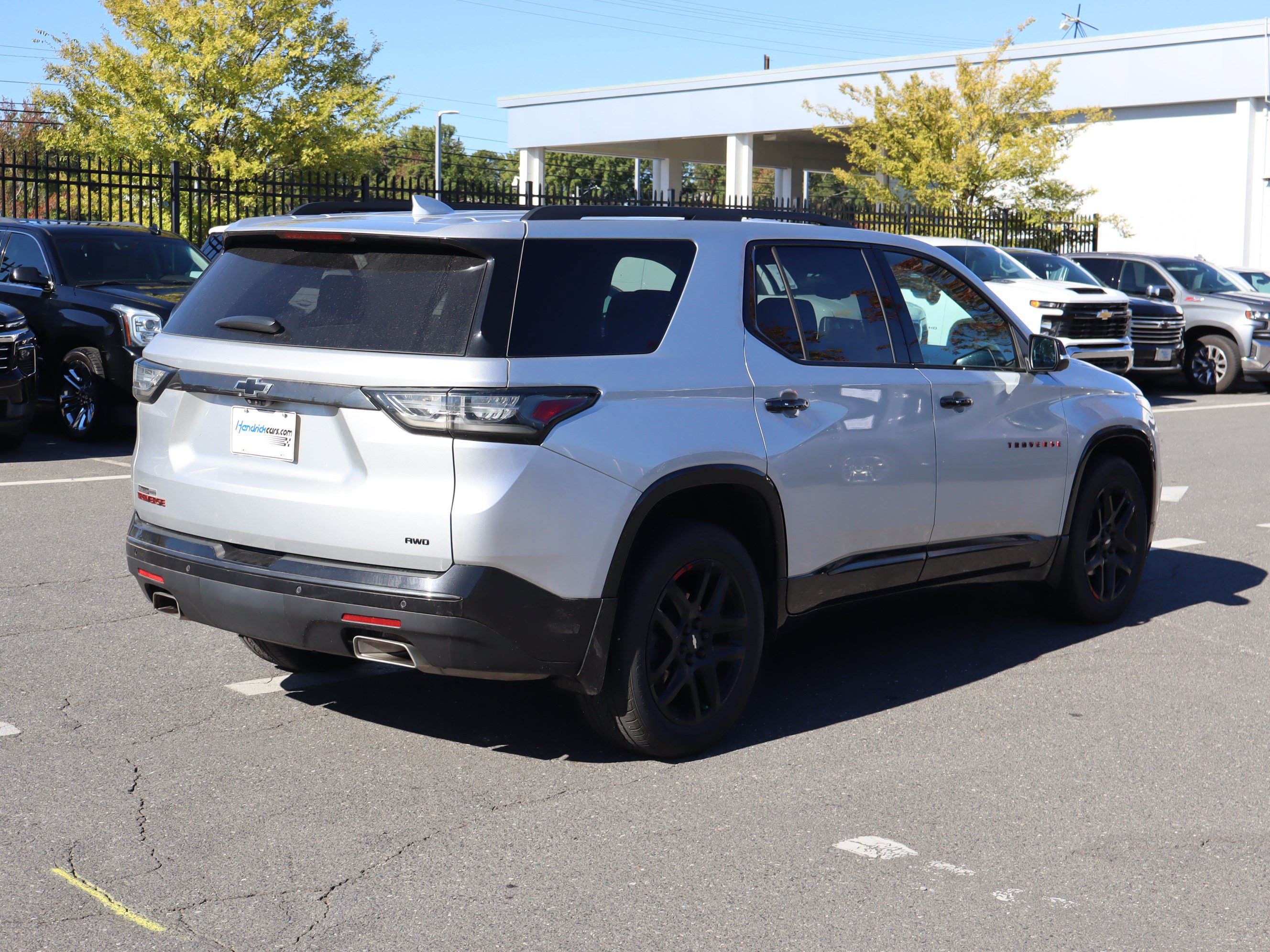 Used 2021 Chevrolet Traverse Premier w/ Redline Edition AWD/4WD image 21