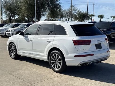 Used 2018 Audi Q7 3.0T Premium Plus w/ Premium Plus Package image 3