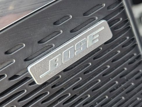 Used 2025 GMC Acadia Elevation image 29