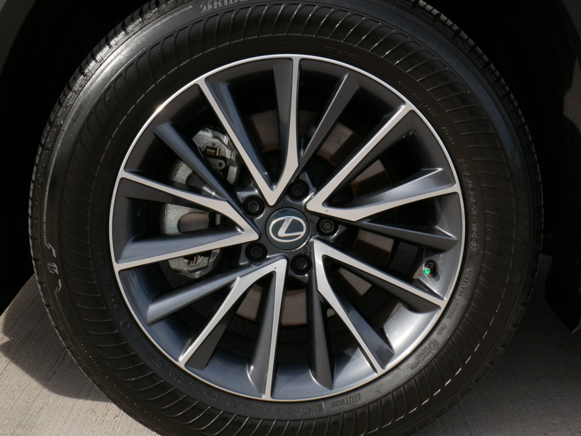 Used 2026 Lexus NX 350h AWD w/ Accessory Package (2T) image 23