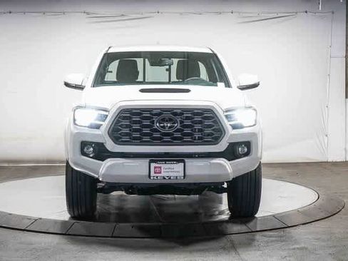 Certified 2023 Toyota Tacoma TRD Sport image 7