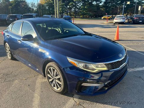Used 2019 Kia Optima LX w/ LX 17" Wheel Package image 3