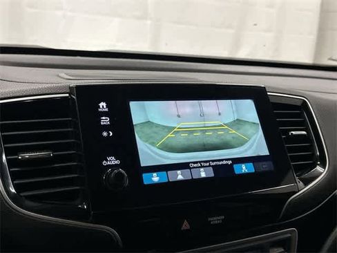 Certified 2022 Honda Pilot Black Edition image 23