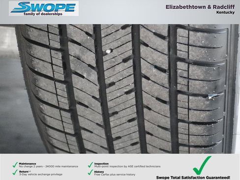 Used 2025 Ford Escape ST-Line Elite w/ Premium Technology Package image 28