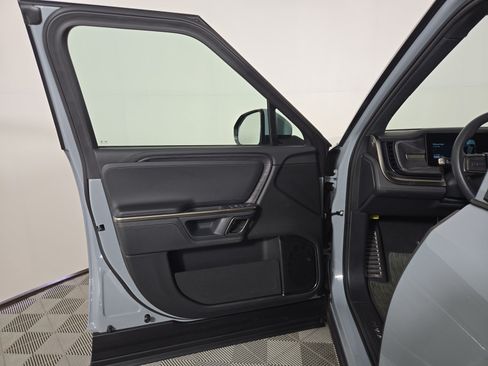 Used 2024 Rivian R1S Adventure Dual AWD/4WD image 16