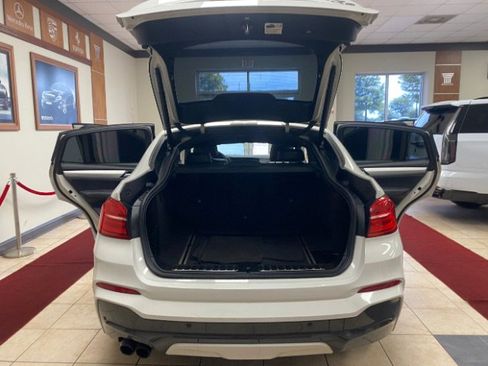 Used 2016 BMW X4 xDrive35i w/ Driver Assistance Package AWD/4WD image 9