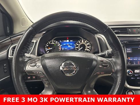 Used 2019 Nissan Murano S image 14