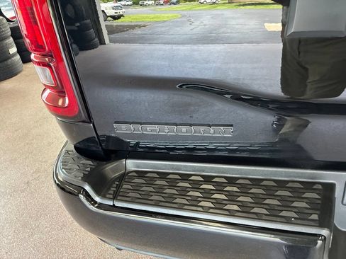 Certified 2025 RAM 2500 Big Horn AWD/4WD image 24
