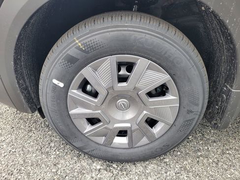 New 2026 Nissan Kicks S image 11