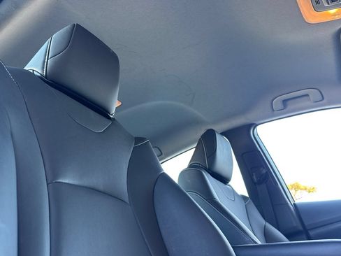 Used 2020 Toyota Prius Prime Limited FWD image 18