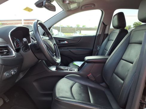 Used 2018 Chevrolet Equinox Premier FWD image 23