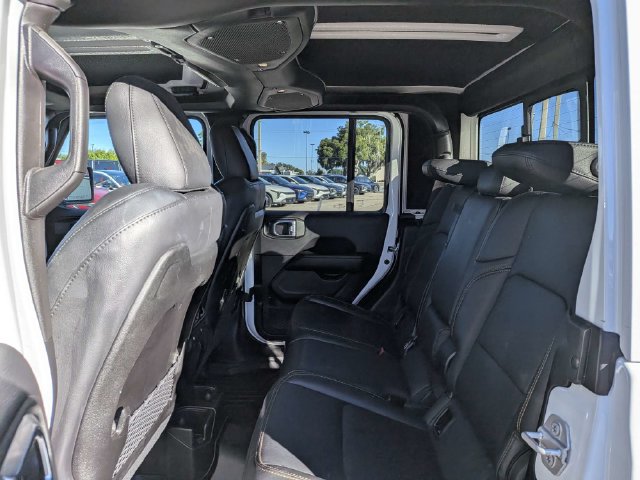 Used 2025 Jeep Gladiator Sport AWD/4WD image 12